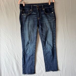 American Eagle Womens Artist Crop Stretch Capris Size 6 Blue Capsule Normcore